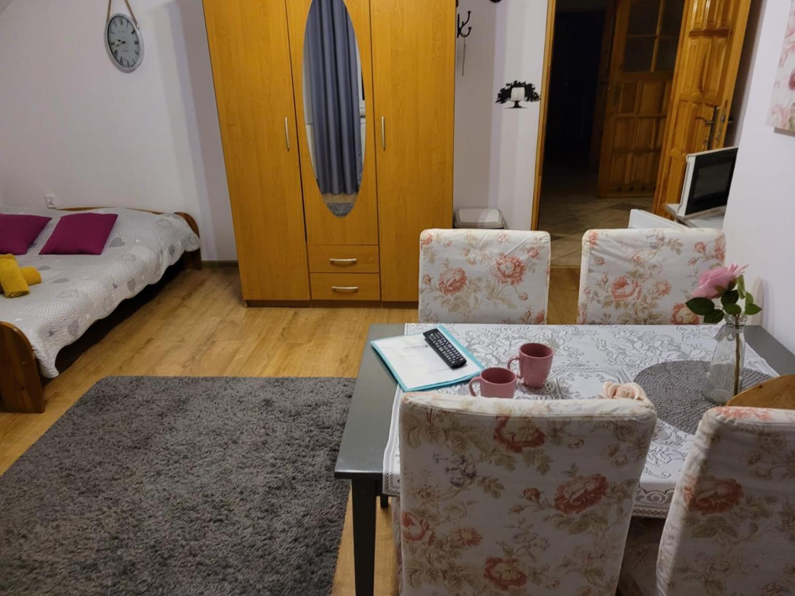 Apartamenty Grosik Криниця-Здруй Номер фото